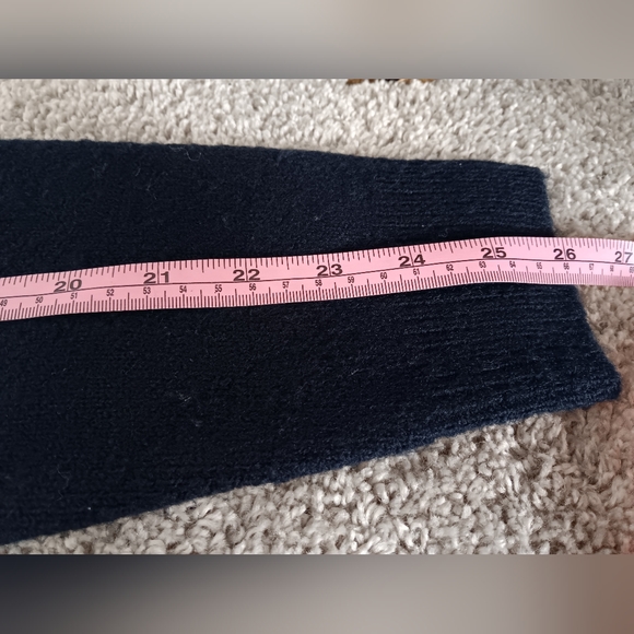 Cute and warm blue sweater. Size M - Picture 7 of 8